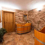 Maxant Hotel