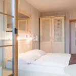 Maxant Hotel