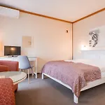 Maxant Hotel