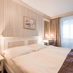 Maxant 3* Frymburk