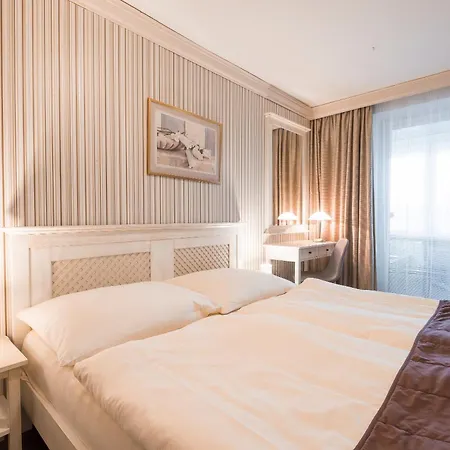 Maxant 3* Frymburk