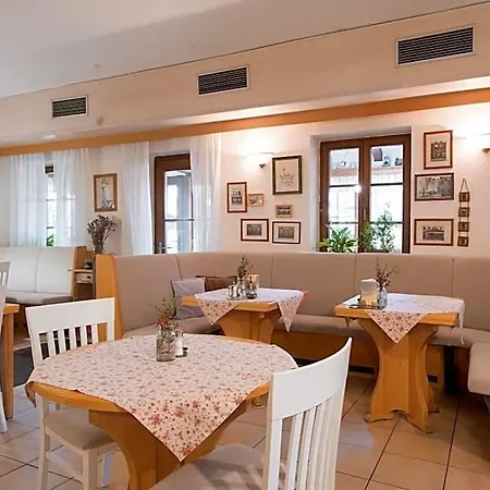 Hotel Maxant Frymburk