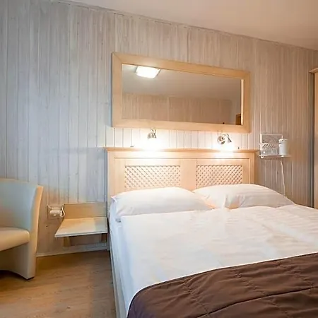 Maxant 3* Frymburk